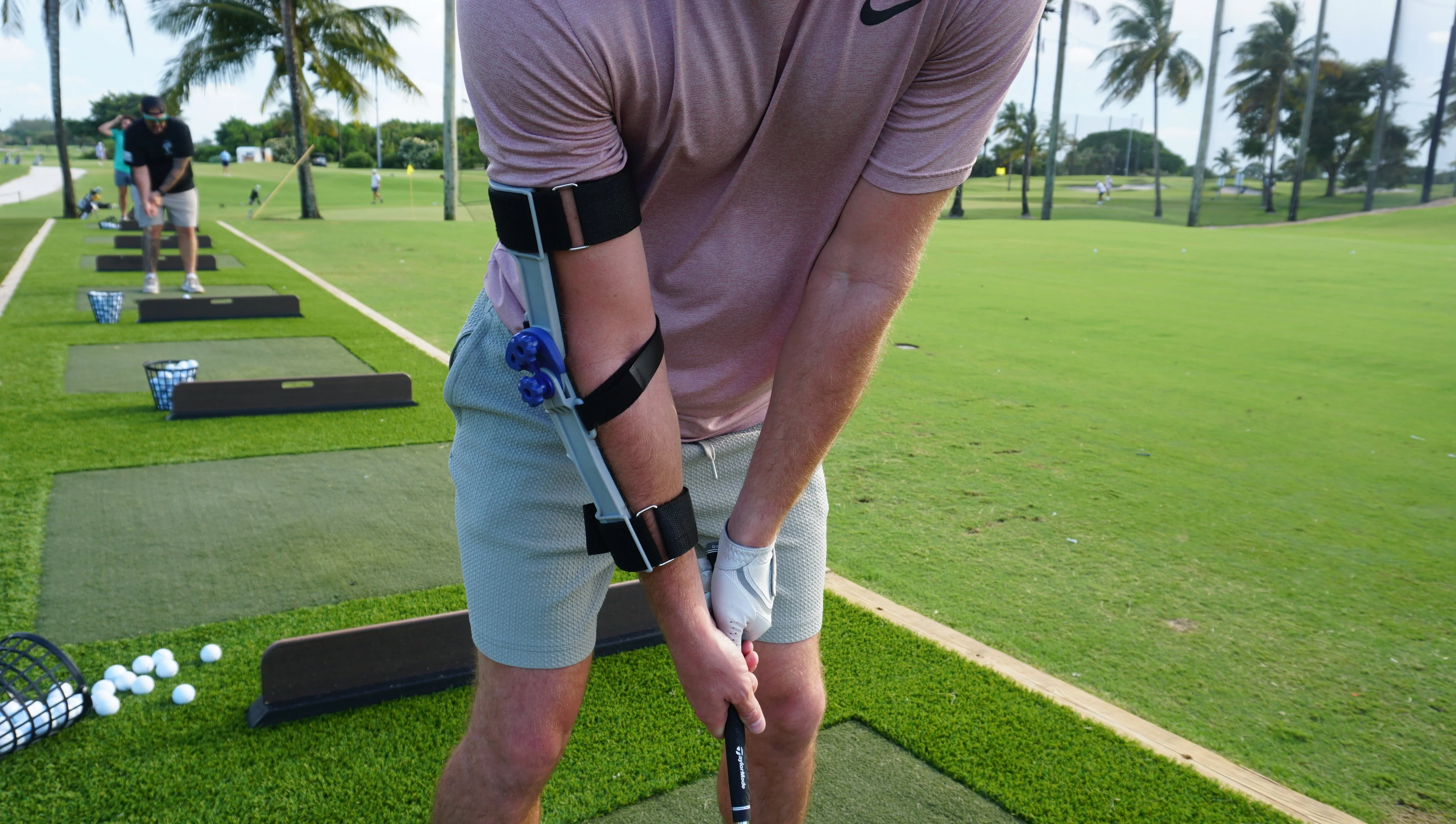 Right Angle V2 Golf Swing Elbow Brace – Backswing Trainer for Trail Arm Position - Image 7